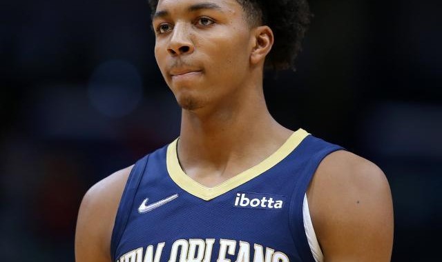 jiuyou-怀揣篮球媒体之梦 鹈鹕小将在CJ身边茁壮成长